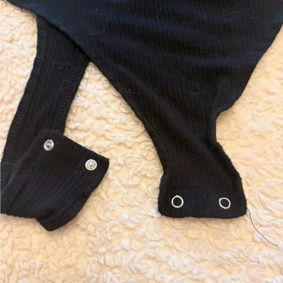 Black Women's Ribbed Snap-Button Bodysuit - Picture 4 of 4